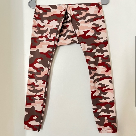 Varley Estrella Pink Brown Legging Camo Print Womens XS. - Picture 2 of 9